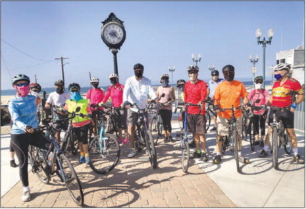 Leisure Bicyclists rode to Seal ….