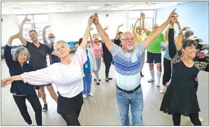 BALLET FITNESS 
	Belly up to ….