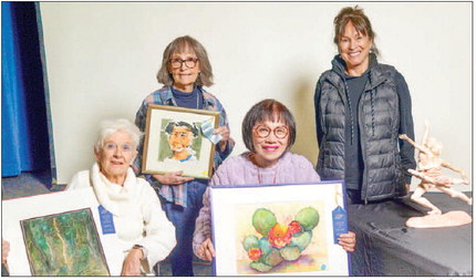 Art League collaborates with photography club