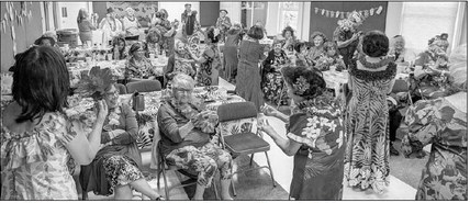 Hui O Hula dancers visit LW’s Red Hat social club