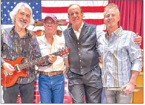 Entertainers Club: Easy Rider