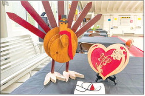 Club benefi ts from member’s woodworking skills